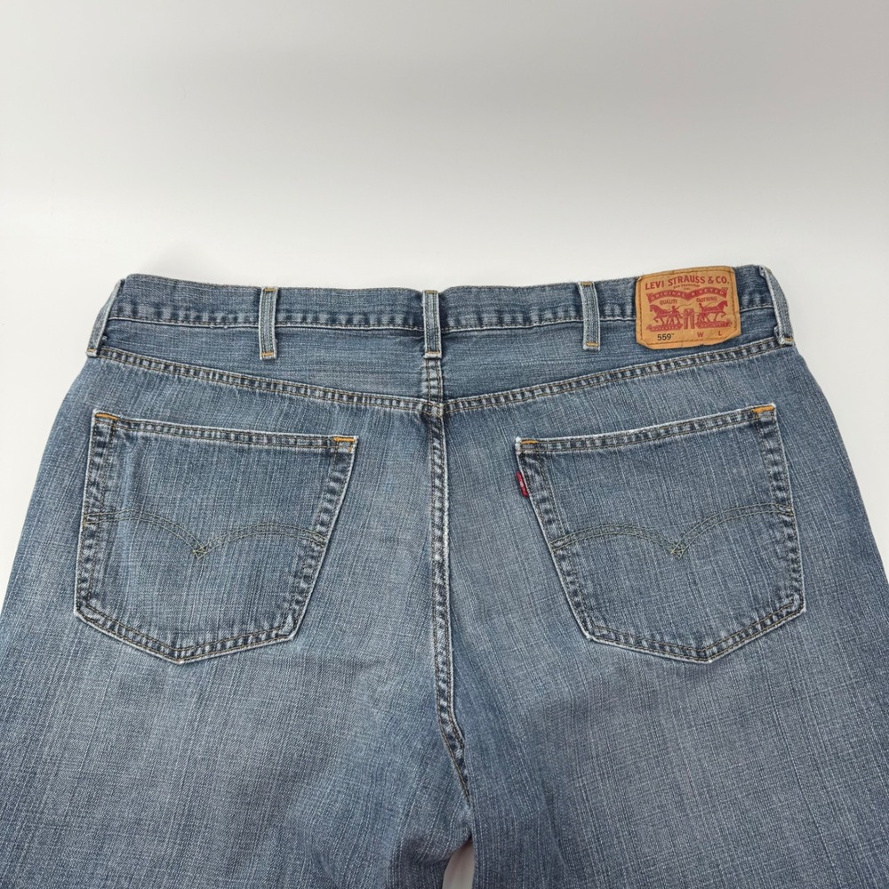 Levis 559 Relaxed Straight Jeans Mens 44x30 Blue Denim Medium Wash 01559-2765